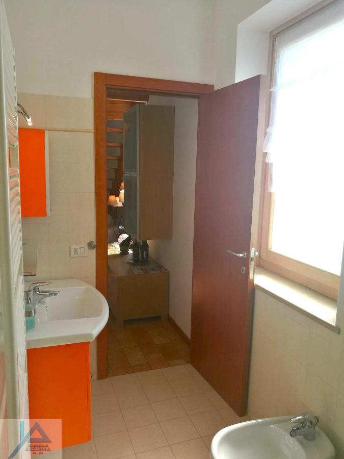 Casa Chiare - Immobiliare Azzurra Apartment Бардолино Екстериор снимка