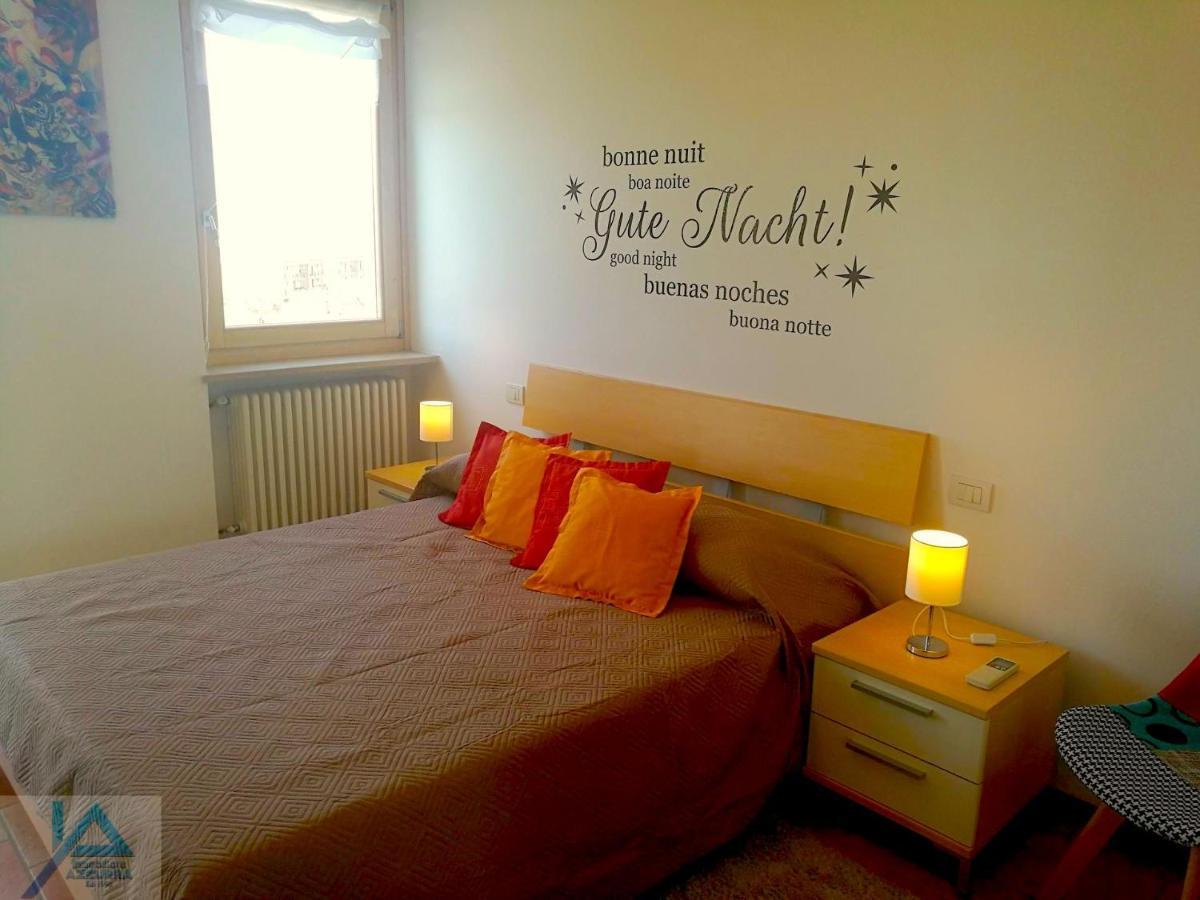 Casa Chiare - Immobiliare Azzurra Apartment Бардолино Екстериор снимка