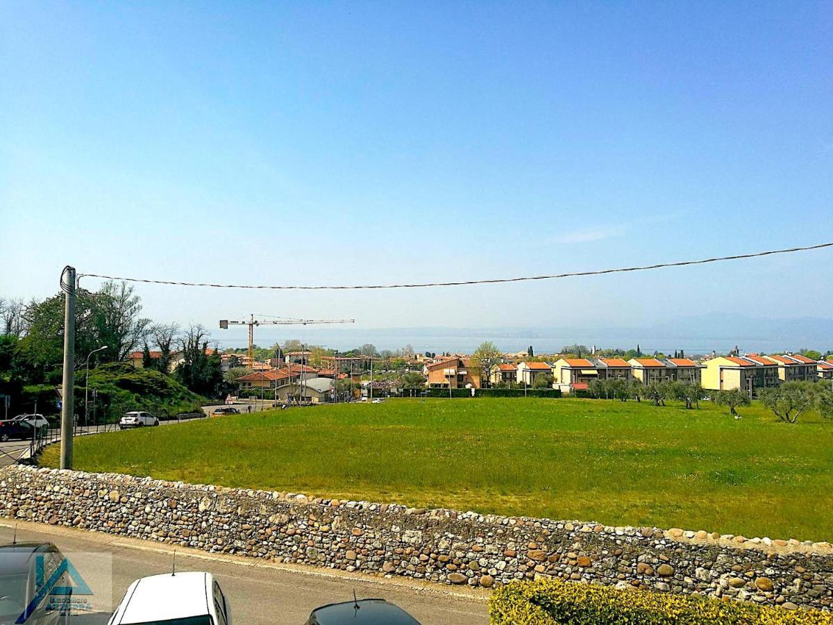 Casa Chiare - Immobiliare Azzurra Apartment Бардолино Екстериор снимка