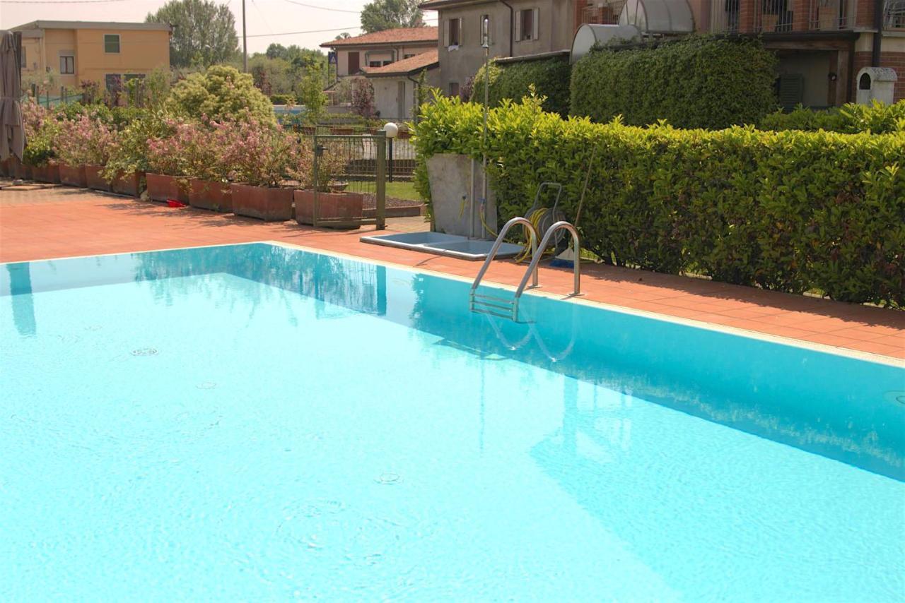 Casa Chiare - Immobiliare Azzurra Apartment Бардолино Екстериор снимка